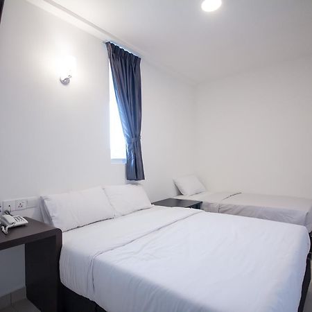 D Nice Hotel Bayan Lepas Luaran gambar